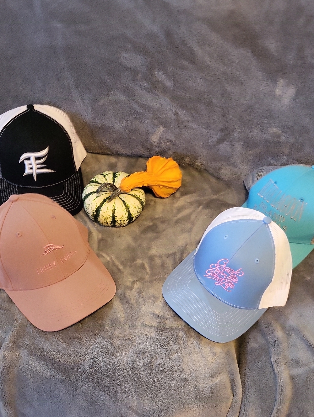 Unbranded Kids Light Blue & Pink Trucker Hat Set — Casual Costume Caps